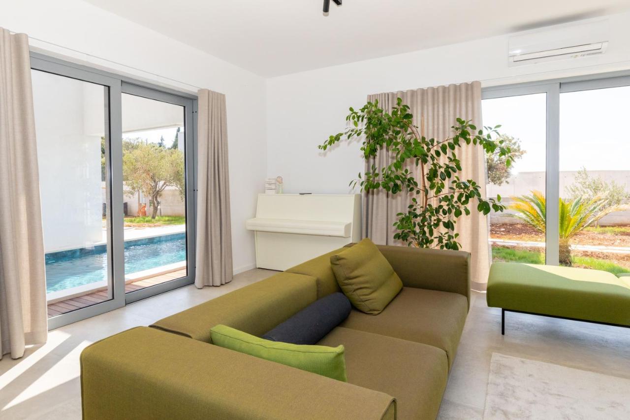 Škrip Luxury House Natanel 빌라 외부 사진